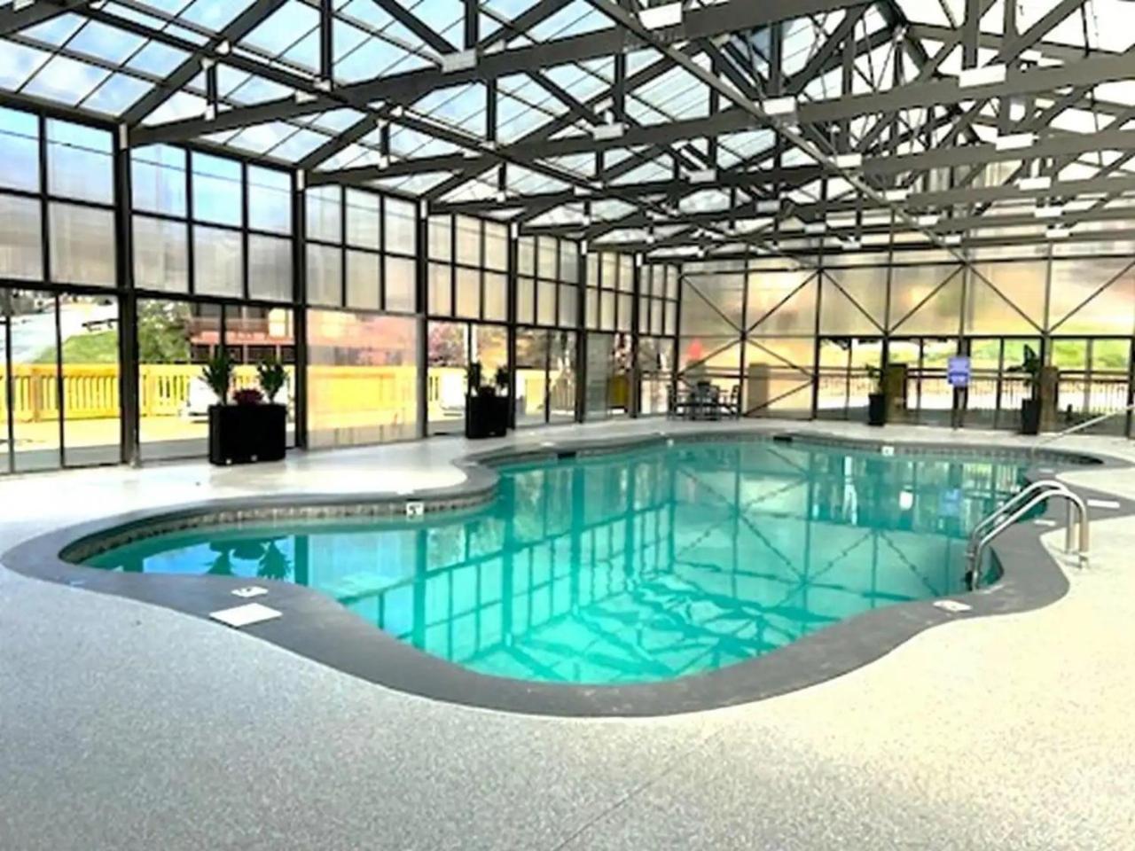 Villa Views I Mins To Dollywood I Hot Tub I Pool Table Sevierville Exterior foto